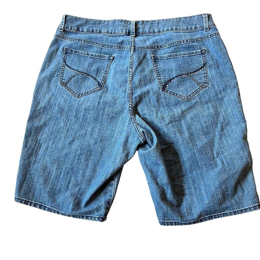 Lee Riders Mid Rise Denim Blue Short Womens Sz 18 M 5-Pocket Sparkle Details - Picture 1 of 10
